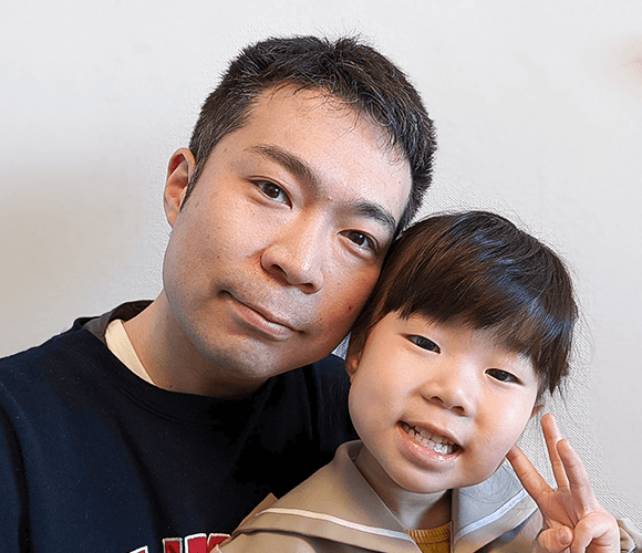 年中組　女児（4歳）・卒園児（小３）の保護者様