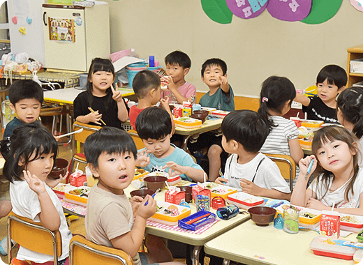 給食～自由遊び