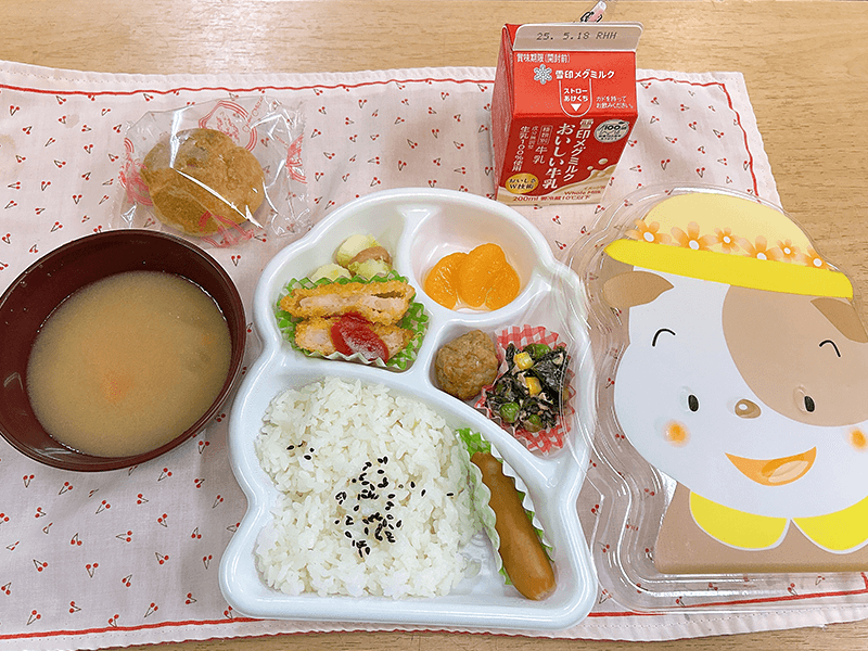 献立の一例（お誕生日会特別メニュー）